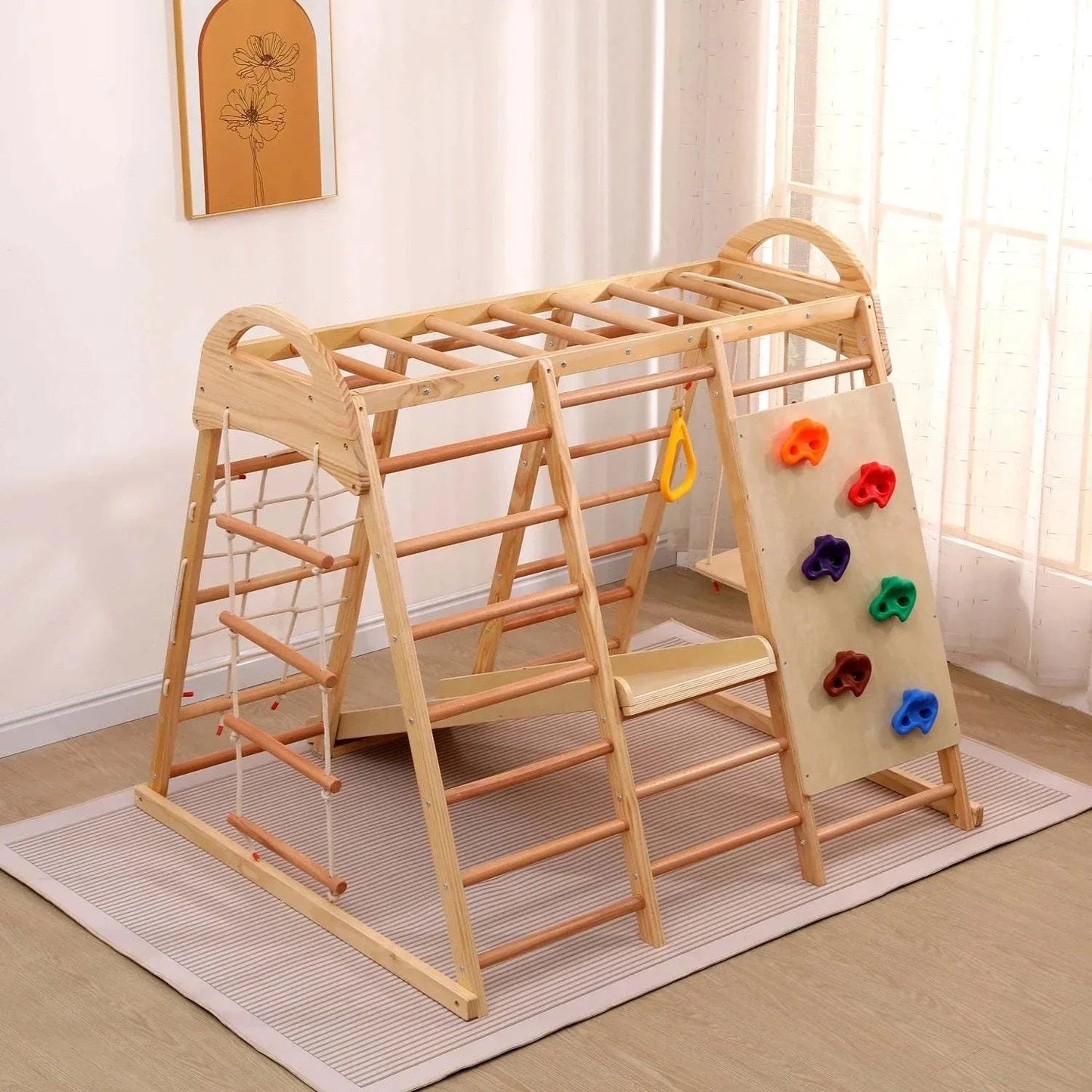 Structure d'escalade multifonctionnelle 7-en-1 en bois naturel pour enfants avec murs d'escalade, échelle et balançoire intérieure sécurisée.